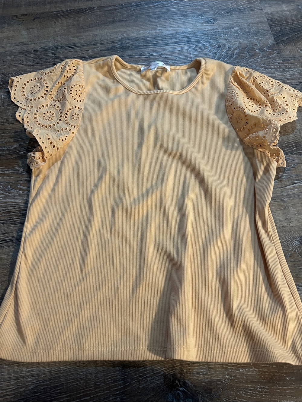 Chelsea & Theodore Pale Yellow Eyelet Sleeve Ribbed Short-Sleeve Top